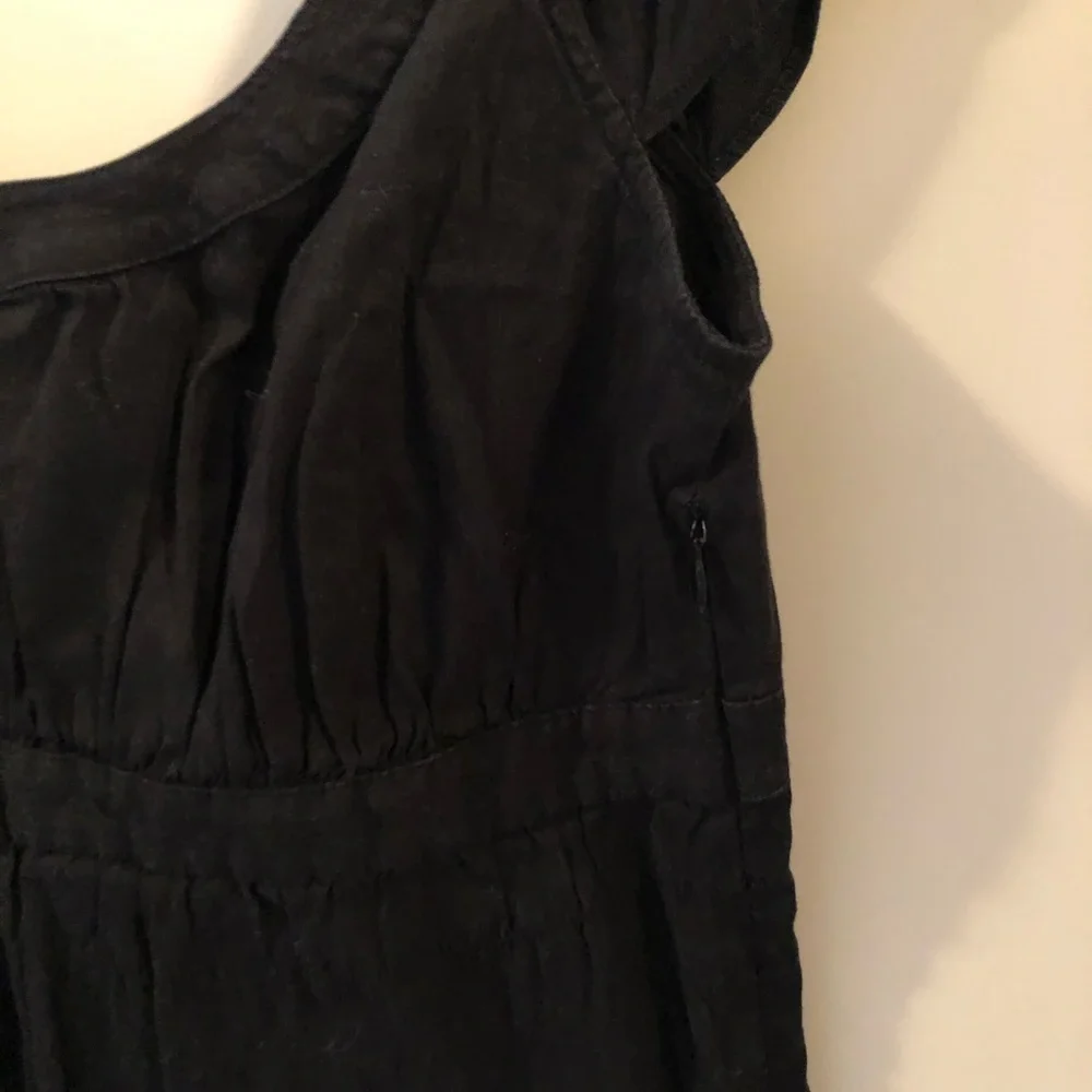 Deep round neck top